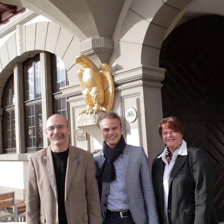 Stadt-Gut-Hotel Gasthof Goldener Adler Schwabisch Hall Bagian luar foto